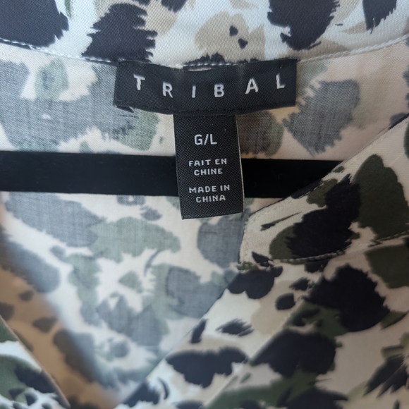 Tribal Animal Print Blouse - Picture 2 of 8